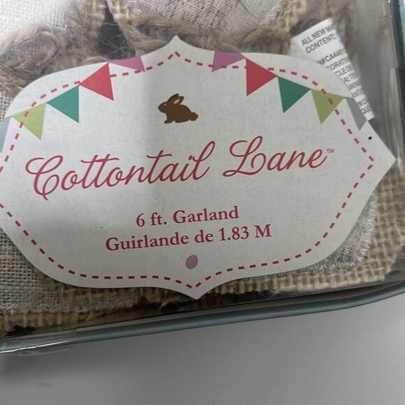 NWT COTTONTAIL LANE EASTER BUNNY RABBIT 6 ft GARLAND - Picture 2 of 4